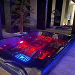 ラブホテル La Jacuzzi Et Sauna Privatif *